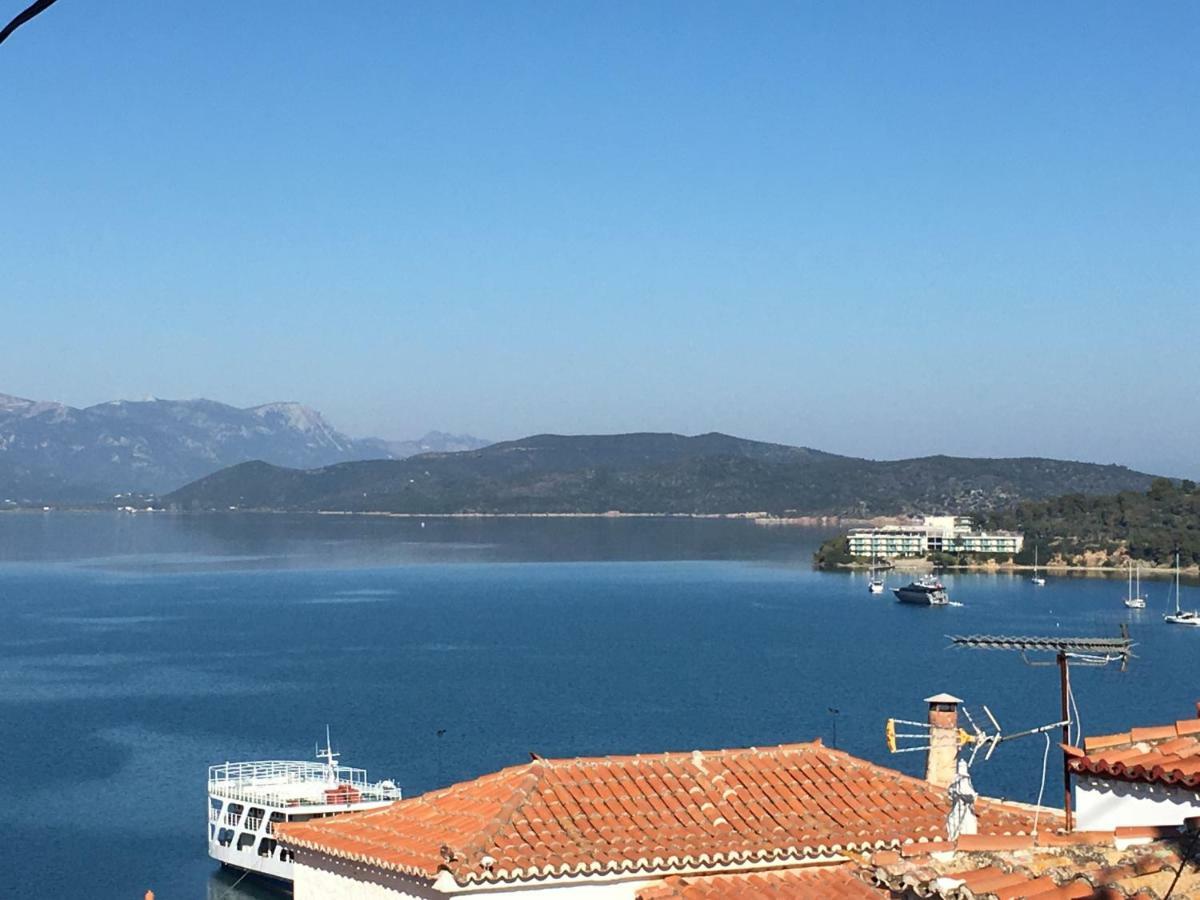 Villa @ Poros Poros Town Екстериор снимка