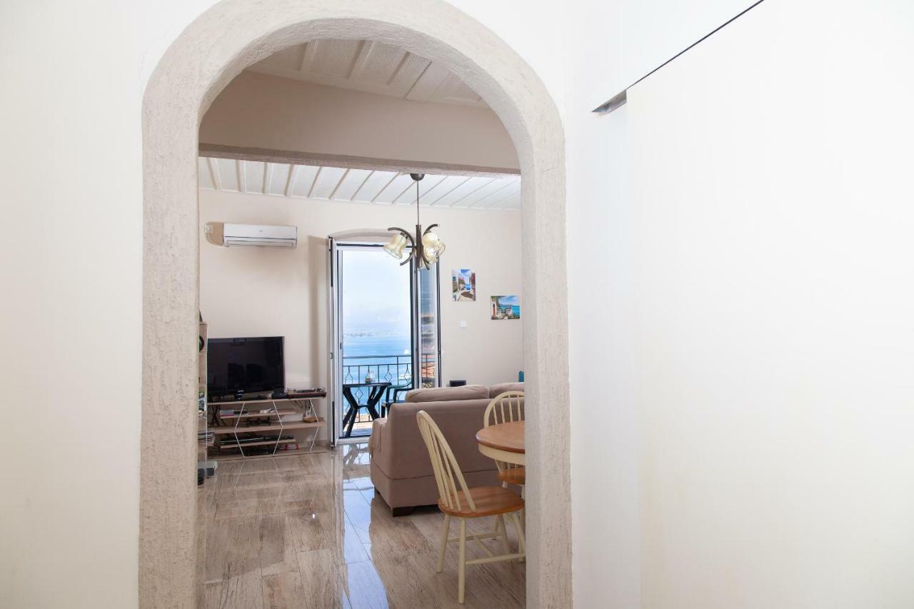 Villa @ Poros Poros Town Екстериор снимка