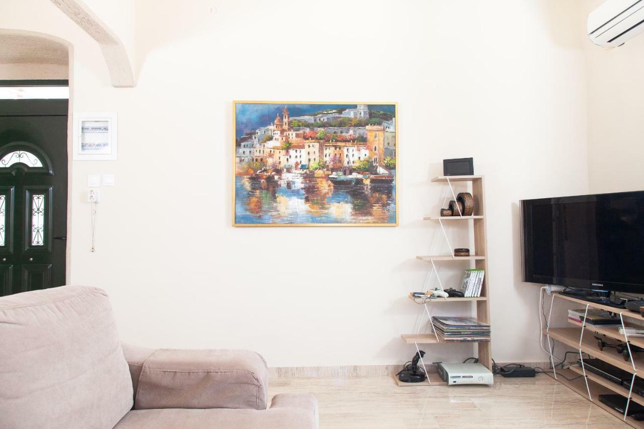 Villa @ Poros Poros Town Екстериор снимка