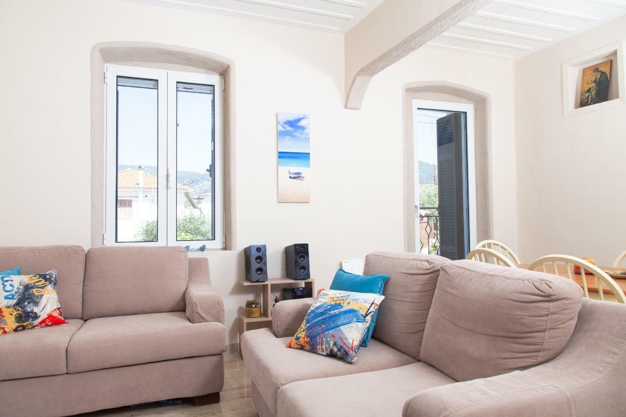 Villa @ Poros Poros Town Екстериор снимка